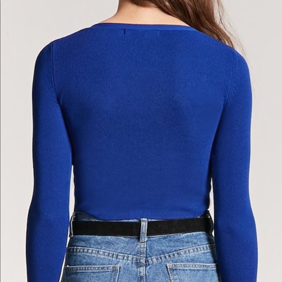 Sweater/ cropped top/ crop sweater - Picture 4 of 4